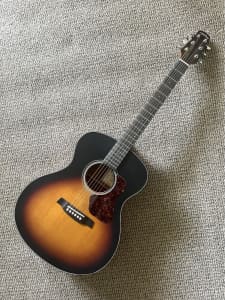 Walden G570TB acoustic guitar AS NEW!