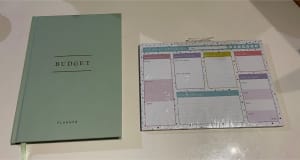 Budget Book and Weekly Planner Notepad