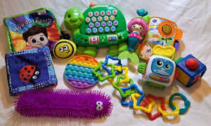 Bundle of Assorted Baby/Toddler Toys 