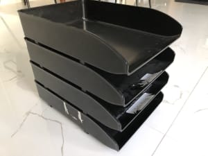 4 Stackable Trays for office or classroom