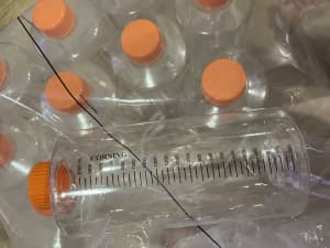 Plastic bottles 2L, water tight, sterilised