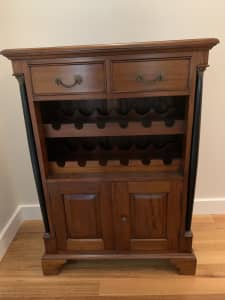 Wine cabinet solid wood construction