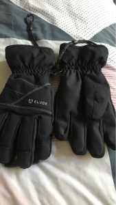 Elude ski gloves new pull string around wrist