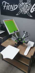 Riley Hopkins 150 screen printer setup
