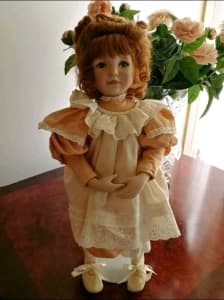 Porcelain Doll - The Ashton-Drake Galleries, Peaches & Cream