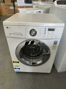 LG 7.5 kgs washing machine.