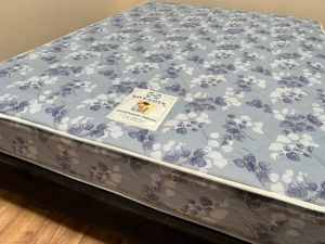 Queen medium mattress Sealy(mattress only)