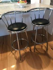 Kitchen/Bar stools x5