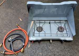 Coleman TRITON dbl burner camping stove AND hose for 4/9kg LPG btls