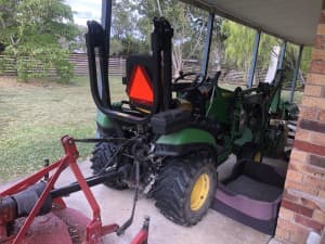 Small farm tractor