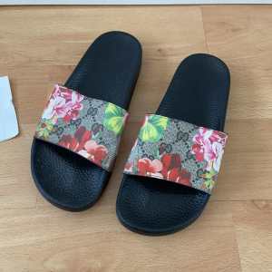 Designer Gucci slides sandals 