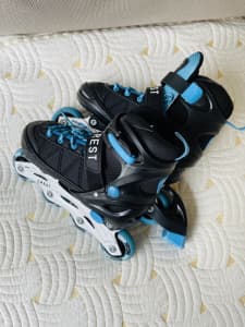 Almost New Inline Skates, free Protective Set