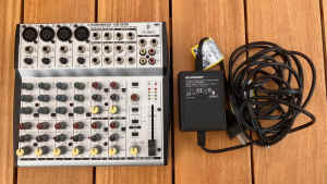 Behringer Eurorack UB1202 Audio Mixer