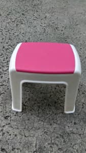 Step stool white and pink colour for sale