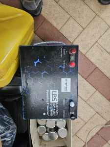200amp lithium battery in safety casing, 2 years old, well maintained,