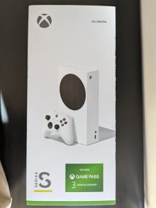 Xbox Series S Bundle 512 GB - Brand New and Seal Packed
