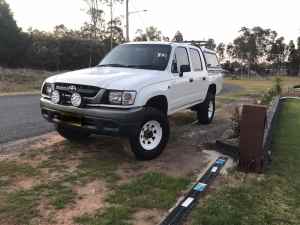 2003 Toyota Hilux Automatic Ute