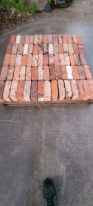 sandstock bricks ( multicoloured )