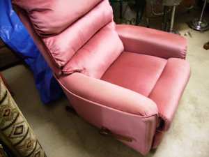 recliner rocker lounge chair jason LAZY BOY pink
