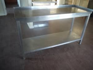 Stainless steel workbench table