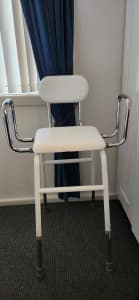 Adjustable kitchen stool with sides.