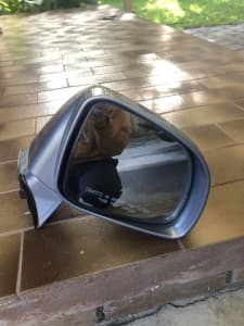 Holden Captiva RH electric mirror 