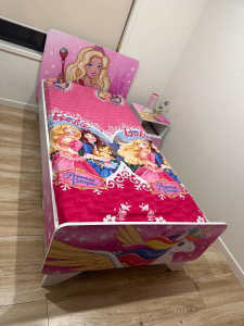 Barbie bed 