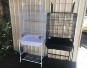 BRAND NEW Open Roof Parrot Cage on Trolley incl metal bowls etc