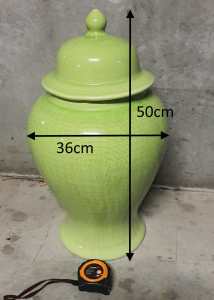 50cm tall green mandalay ginger jar, like NEW, Carlton pickup