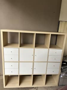 Wooden storage unit box with drawers