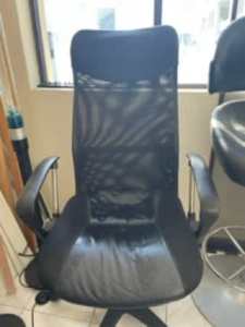 1 Large Black Mesh, Faux Leather Steel Office Chair