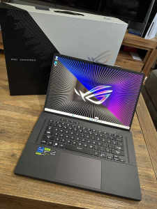 ASUS Zephyrus G16 RTX 4070 Laptop (i7/32GB/1.5TB)
