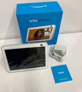 Amazon Echo Show 8 (2nd Gen) Smart Display Alexa/13 MP Camera - NEW