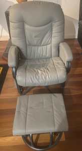 Rocking Chair With Ottoman