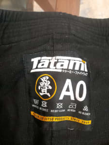 Jiu Jitsu Gi size A0 Tatami brand from UK