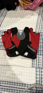 Breathable sports gloves (multipurpose)