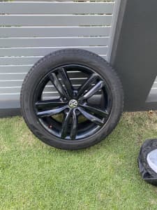 Genuine VOLKSWAGEN TOUAREG 7P 20 Wheel Rim and Tyre