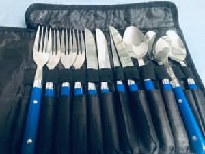 COLEMAN CAMPING CUTLERY SET IN ROLL UP STORAGE HOLDER.