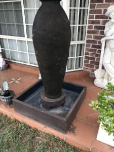 Water feature urn