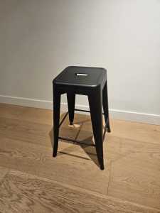 Black bar stool x4 Kmart stools