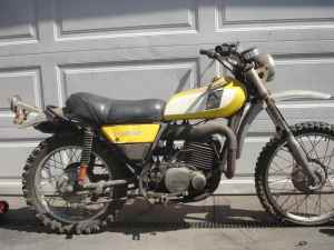 WANTED- YAMAHA DT 400 TWIN SHOCK AND PARTS