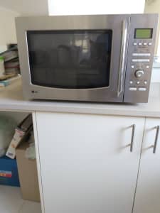 Microwave oven LG 42litre plus Washing Machine, Simpson 5kg