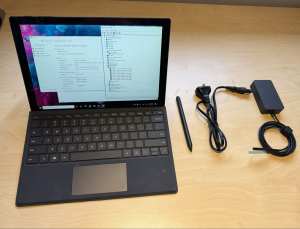 Extreme portable Surface pro 6 i5/8GB/256GB perfect for student