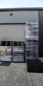 USED PLASTIC PALLETS 1100mm x 1100mm $6 each