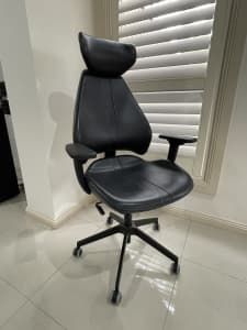 IKEA Gaming Chair - GRUPPSPEL Grann Black Leather
