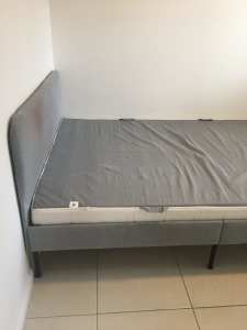 2 beds for sale