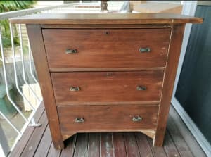 Timber Antique Chest of Drawers 