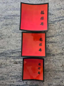 3 x red/black square lacquerware plate set