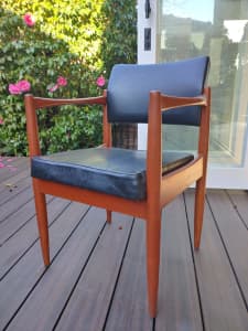 Parker mid century modern chair