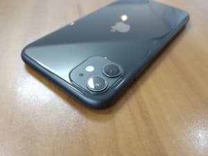 iPhone 11 256gb space grey - as new